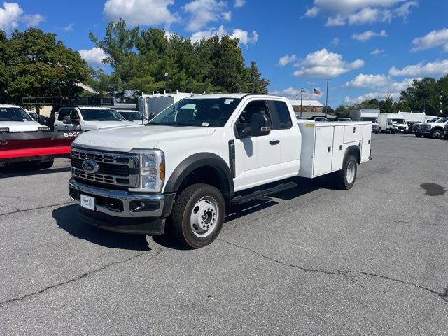 2025 Ford Super Duty F-550 Drw