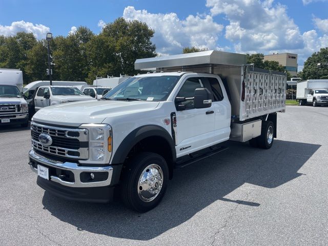 2025 Ford Super Duty F-550 Drw