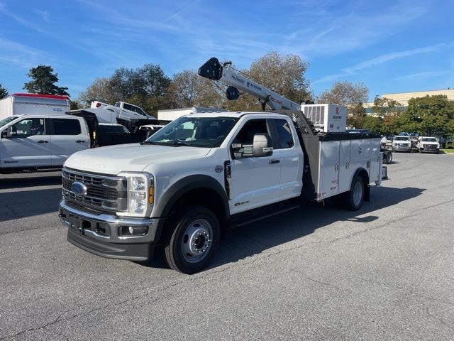 2026 Ford Super Duty F-550 Drw