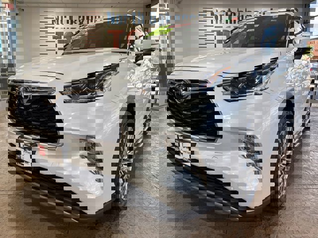 2022 Toyota Highlander
