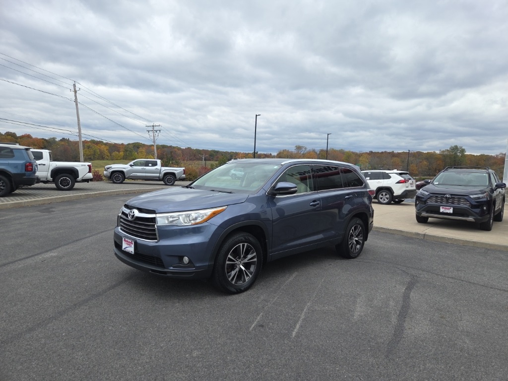 2016 Toyota Highlander
