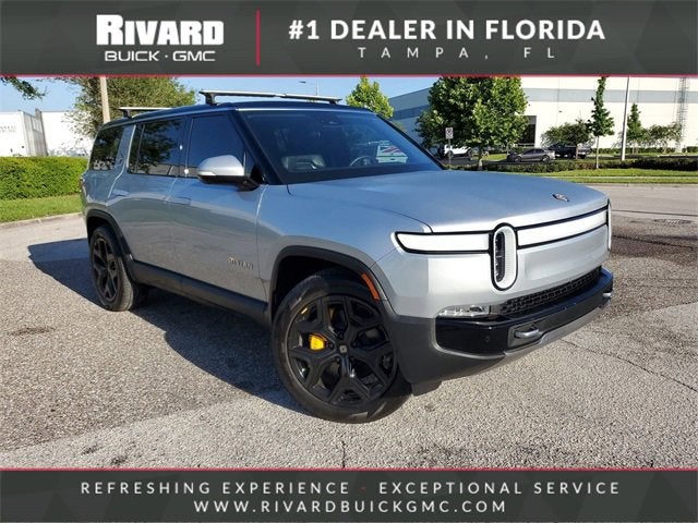 2023 Rivian R1s
