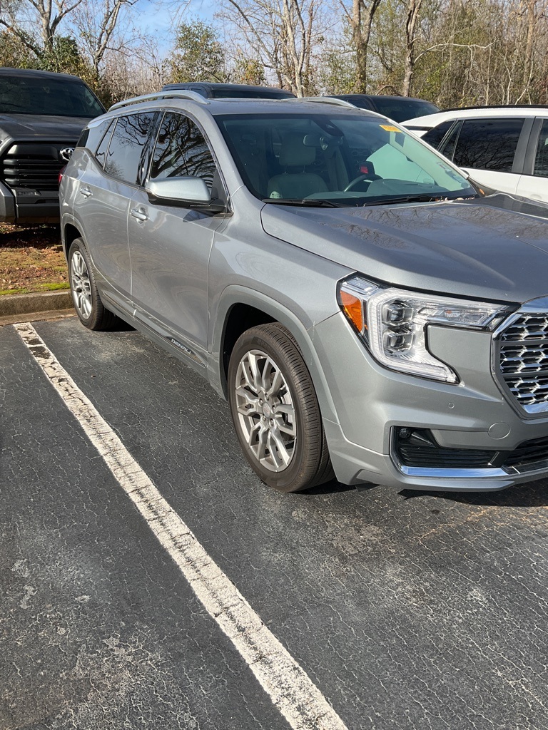 2023 GMC Terrain Denali
