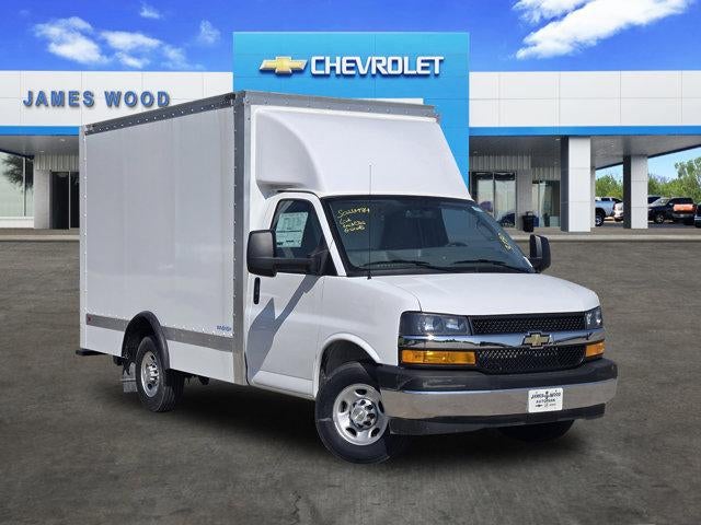 2025 Chevrolet Express Commercial Cutaway