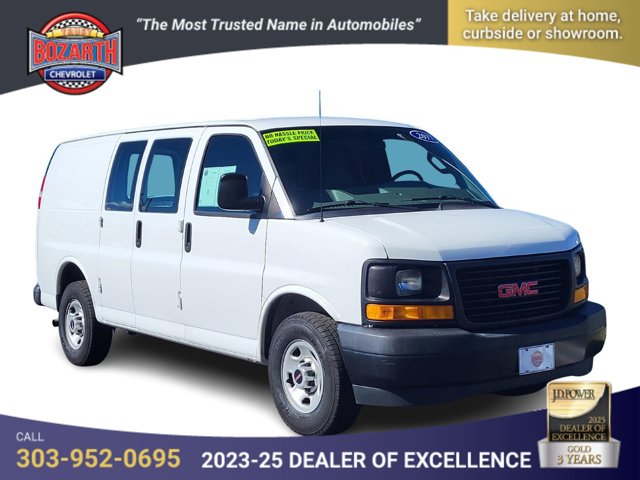 2017 GMC Savana Cargo Van