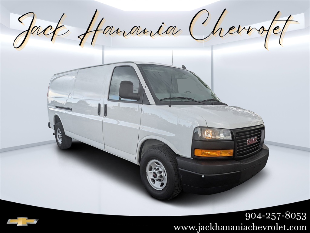 2023 GMC Savana Cargo Van