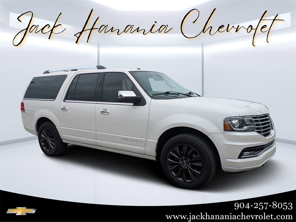 2015 Lincoln Navigator L Base