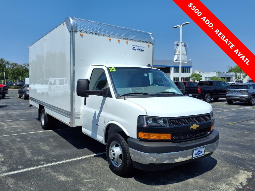 2025 Chevrolet Express Commercial Cutaway