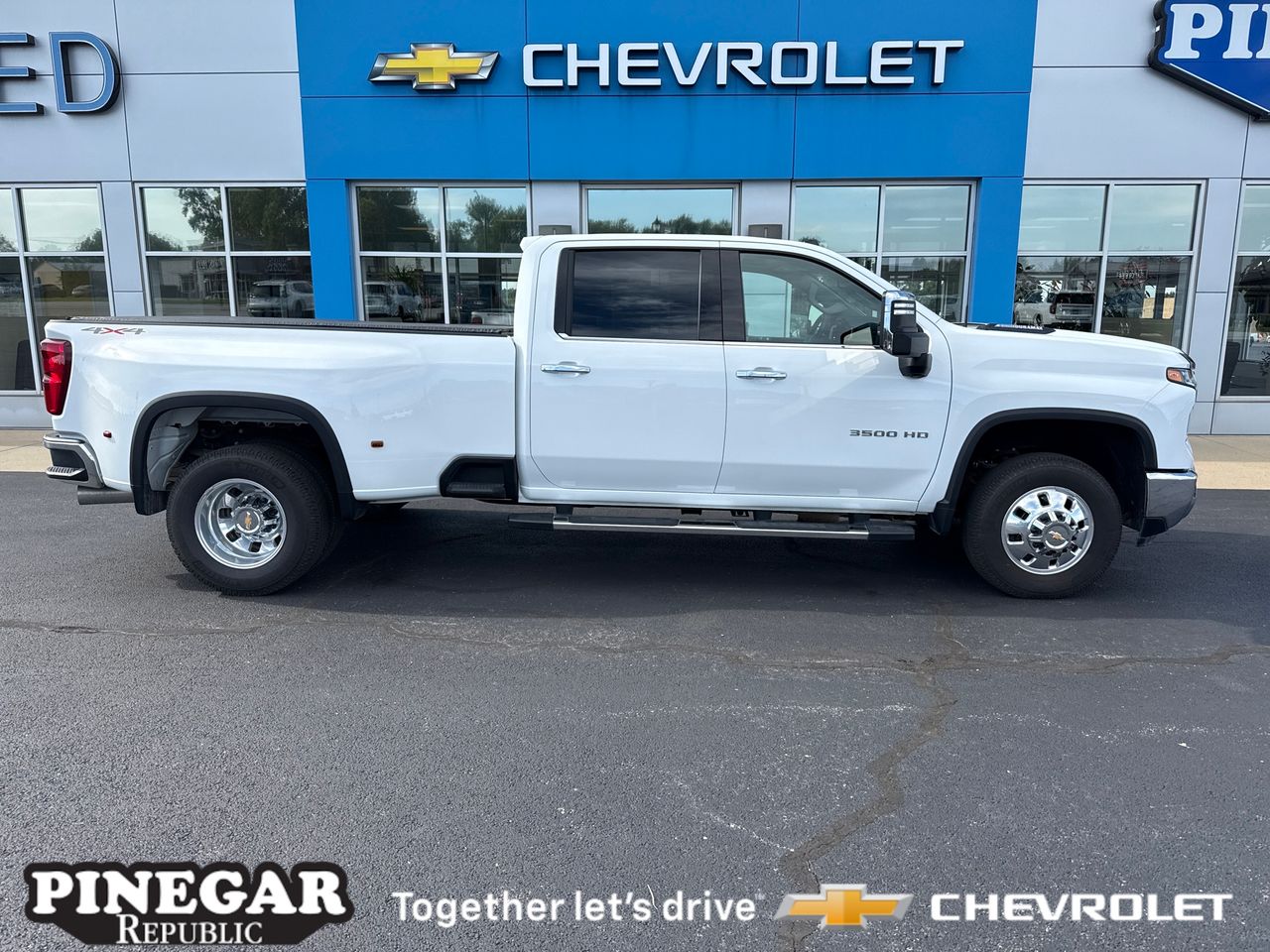 2025 Chevrolet Silverado 3500HD LTZ