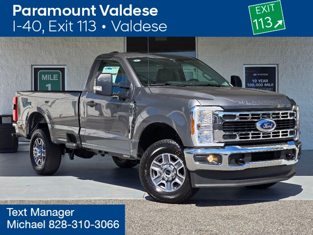 2025 Ford Super Duty F-350 SRW XLT