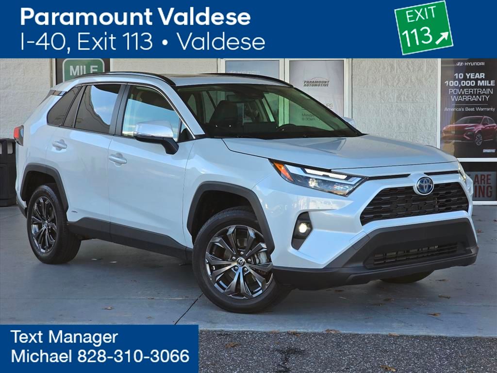 2024 Toyota RAV4 XLE Premium