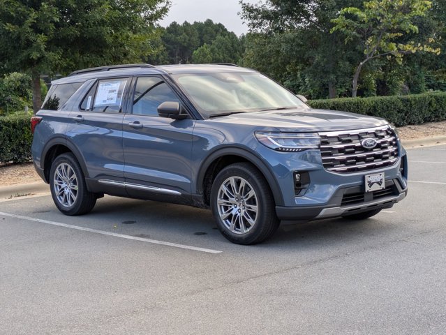 2025 Ford Explorer