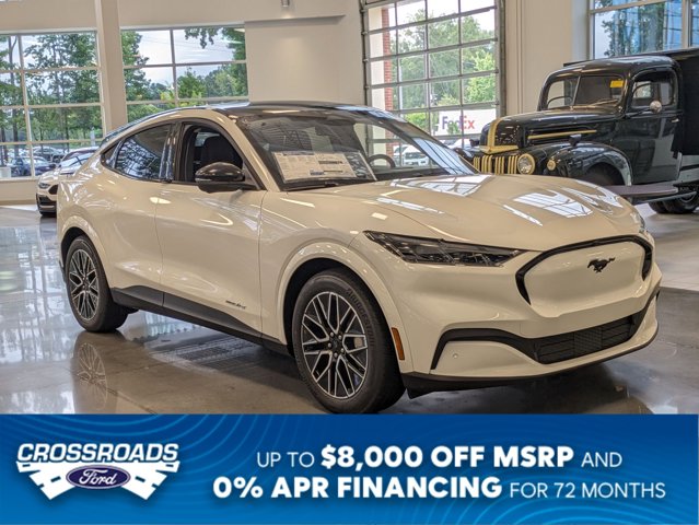 2025 Ford Mustang Mach-e