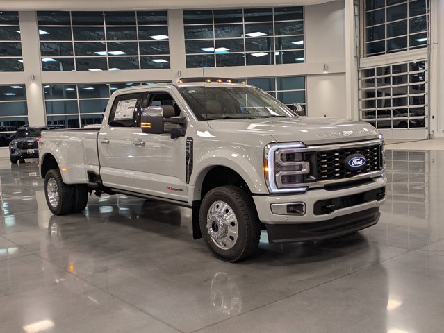 2026 Ford Super Duty F-450 Drw