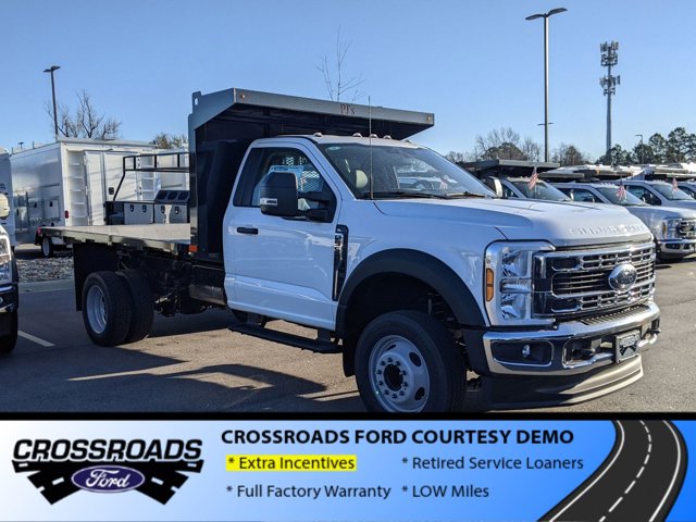 2025 Ford Super Duty F-550 Drw