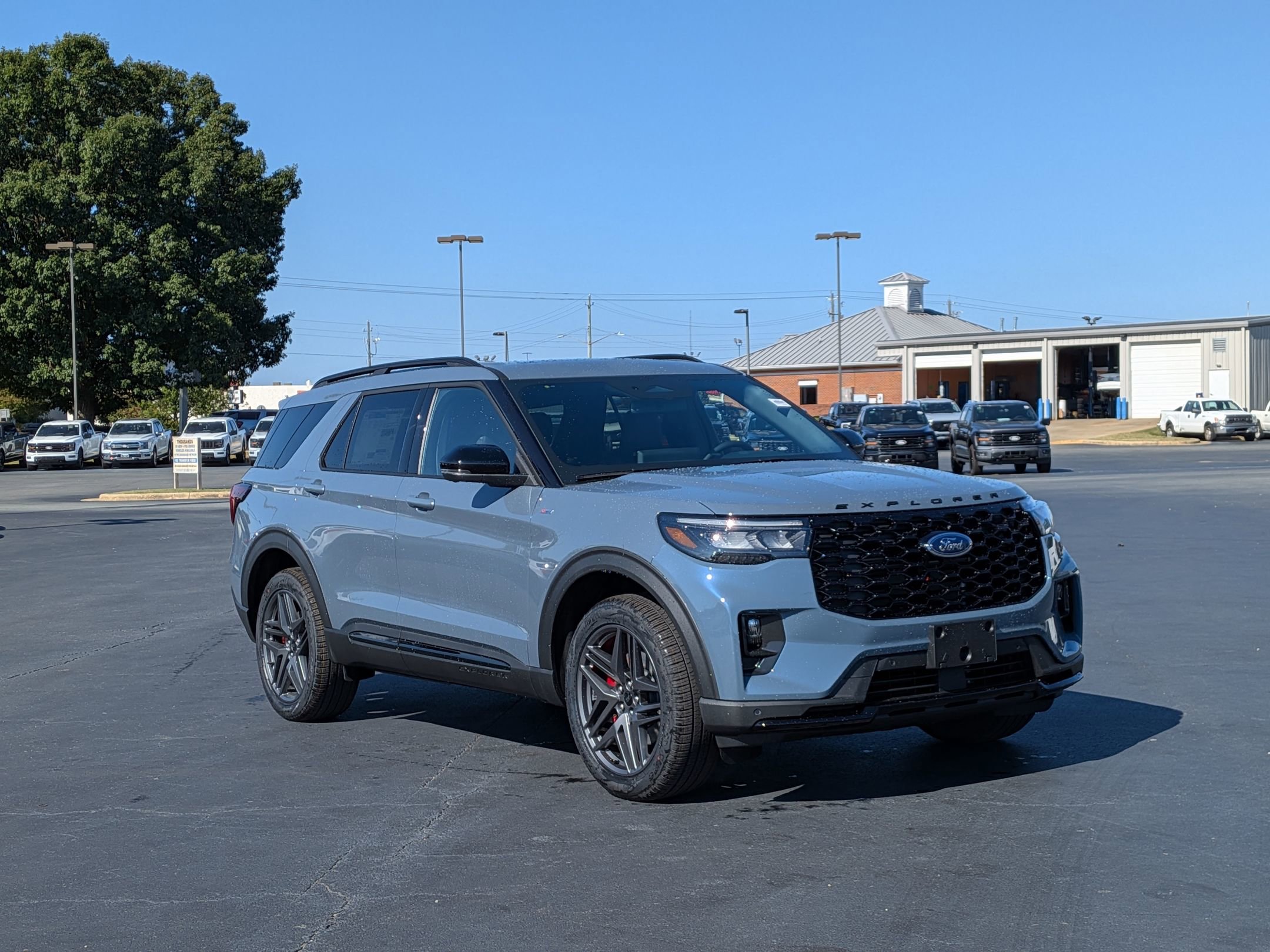 2025 Ford Explorer