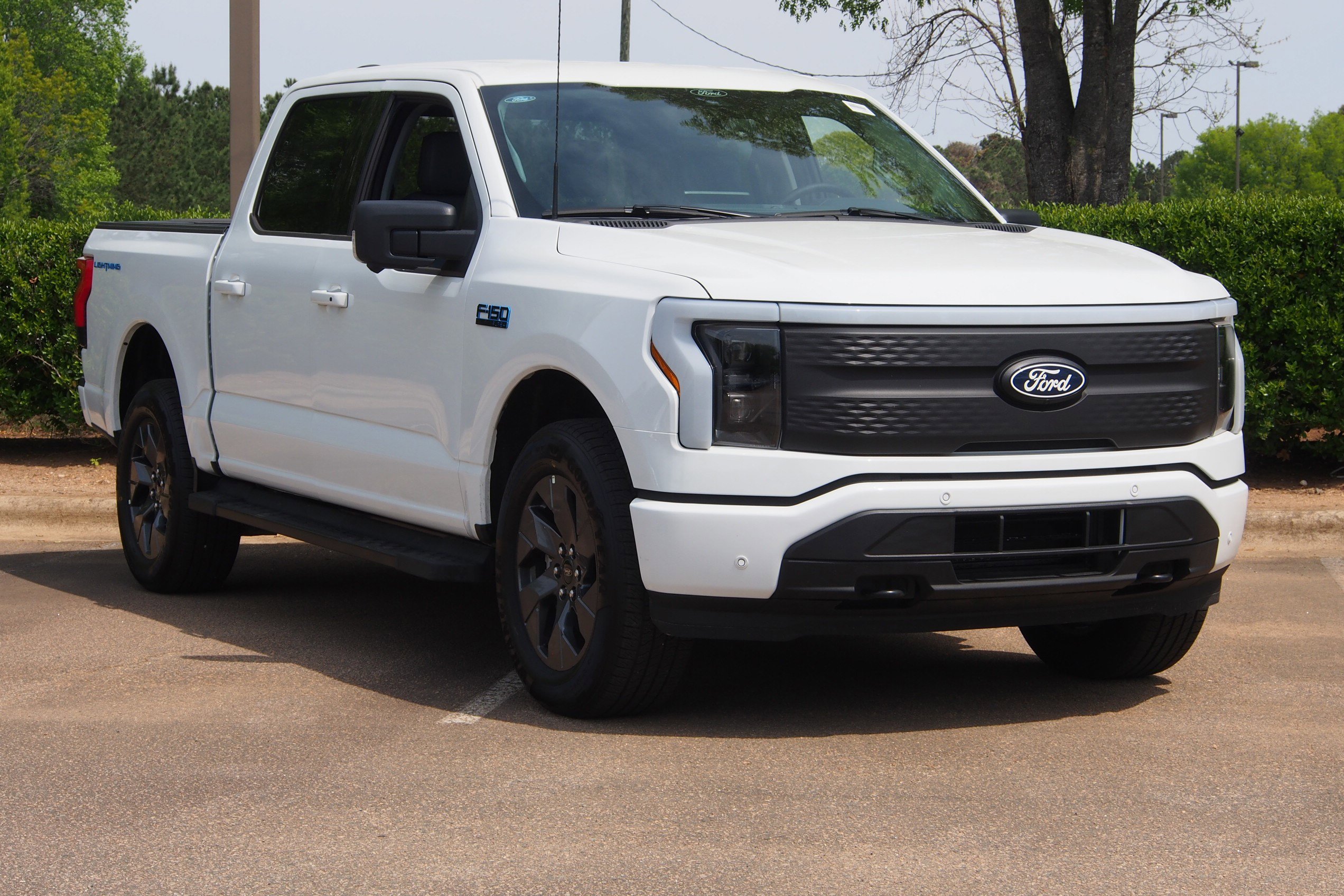 2025 Ford F-150 Lightning