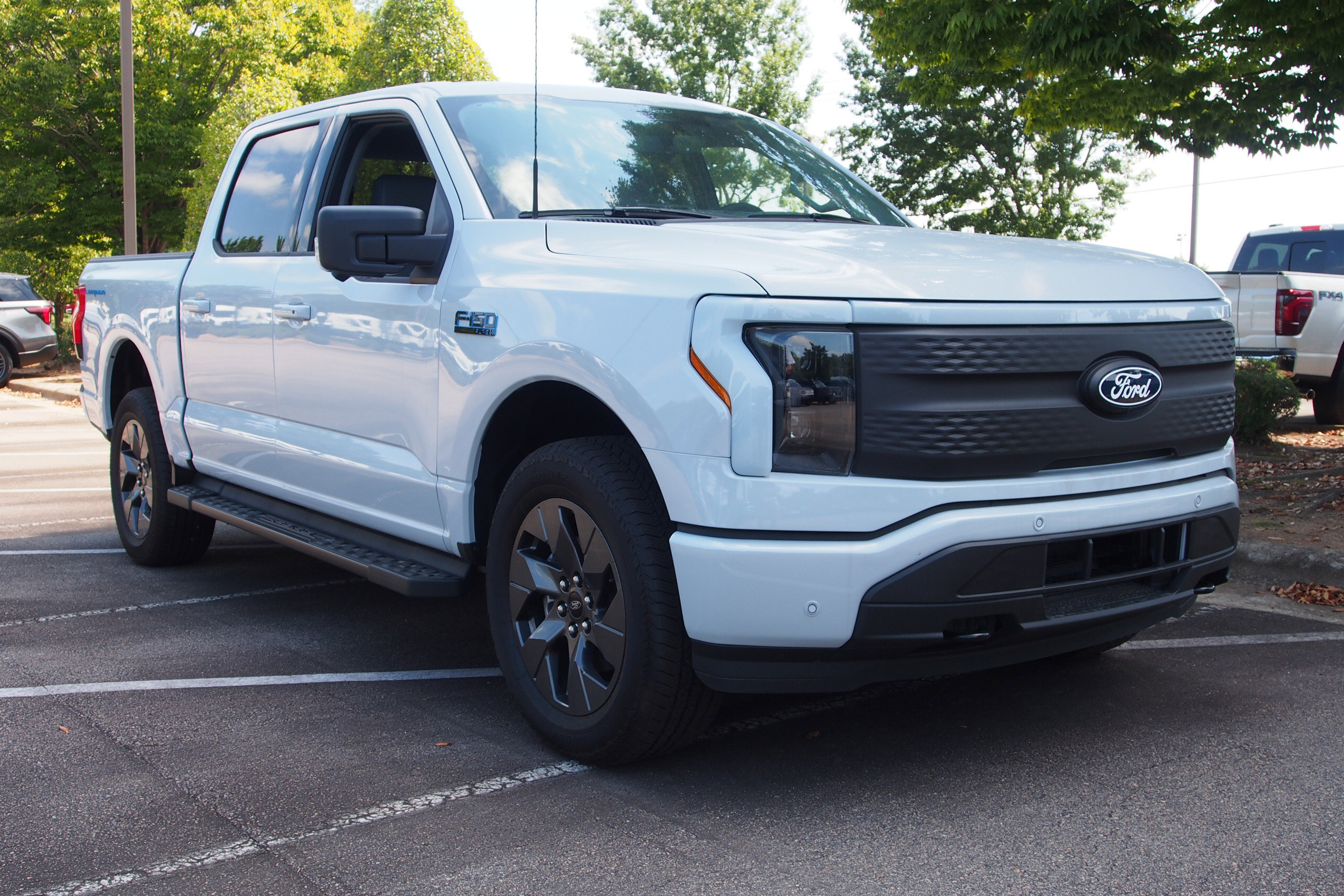2025 Ford F-150 Lightning