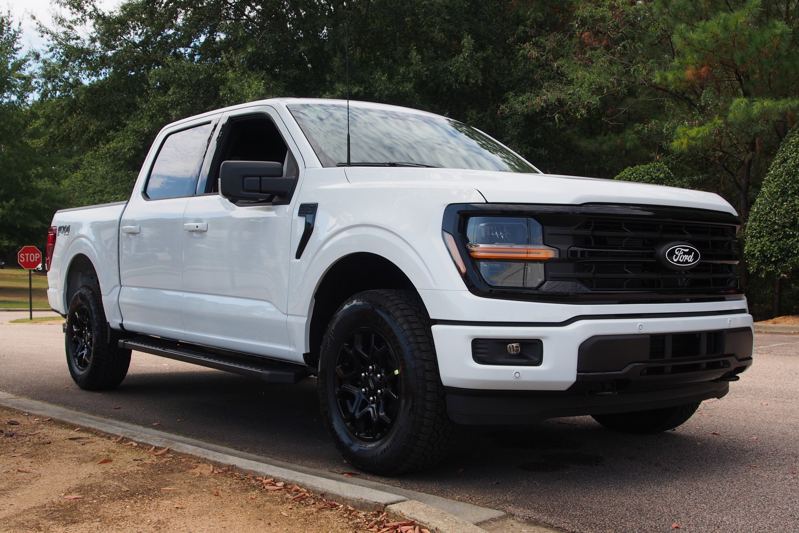 2025 Ford F-150 XLT - Crossroads Courtesy Demo