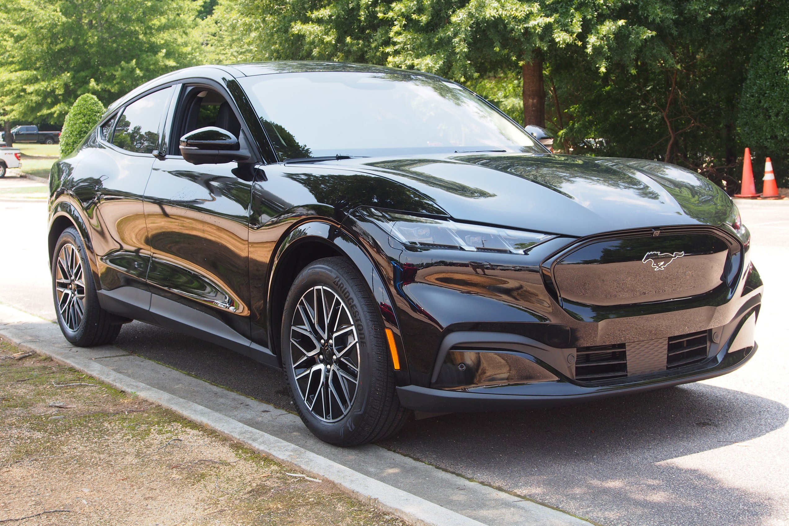 2025 Ford Mustang Mach-e