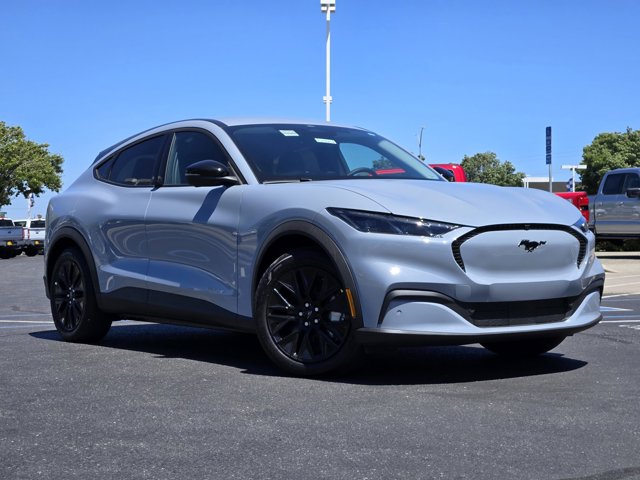 2025 Ford Mustang Mach-e