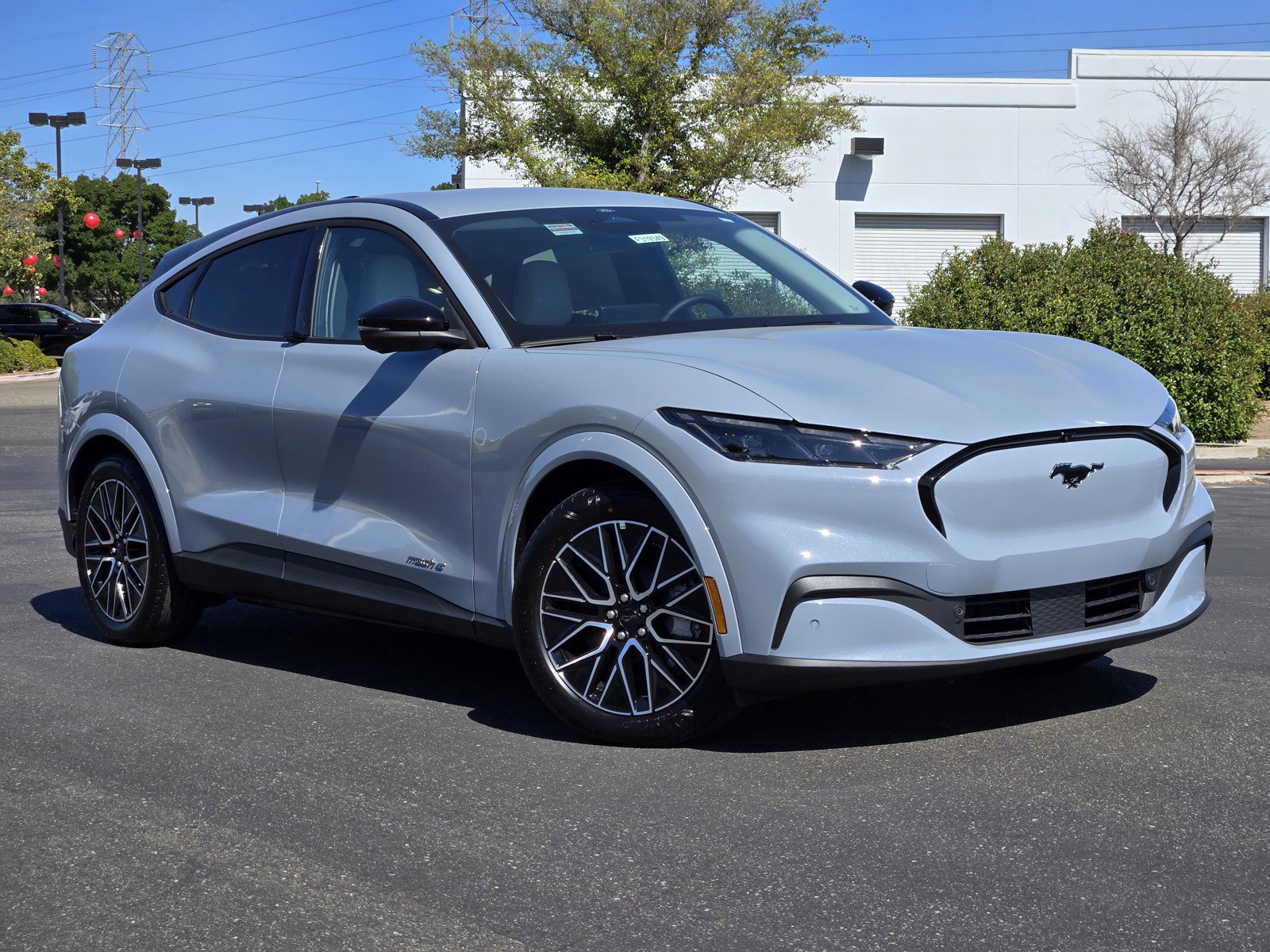 2025 Ford Mustang Mach-e