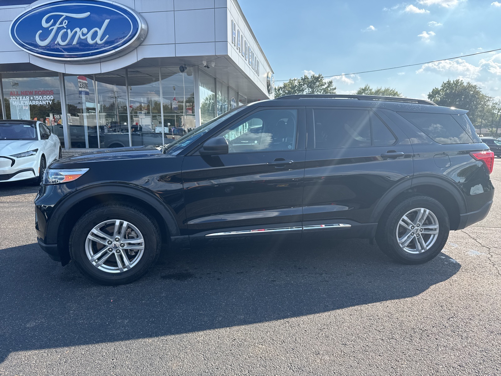 2022 Ford Explorer