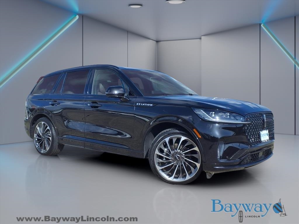 2025 Lincoln Aviator