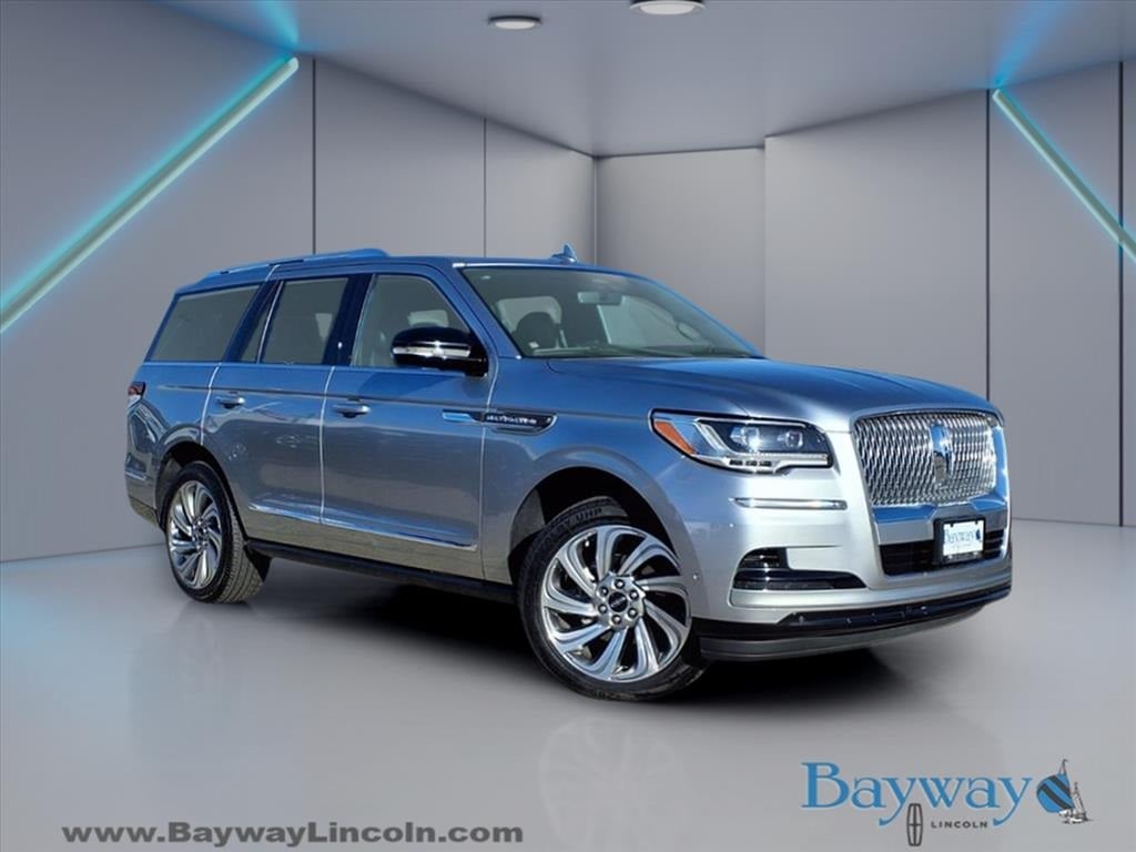 2023 Lincoln Navigator