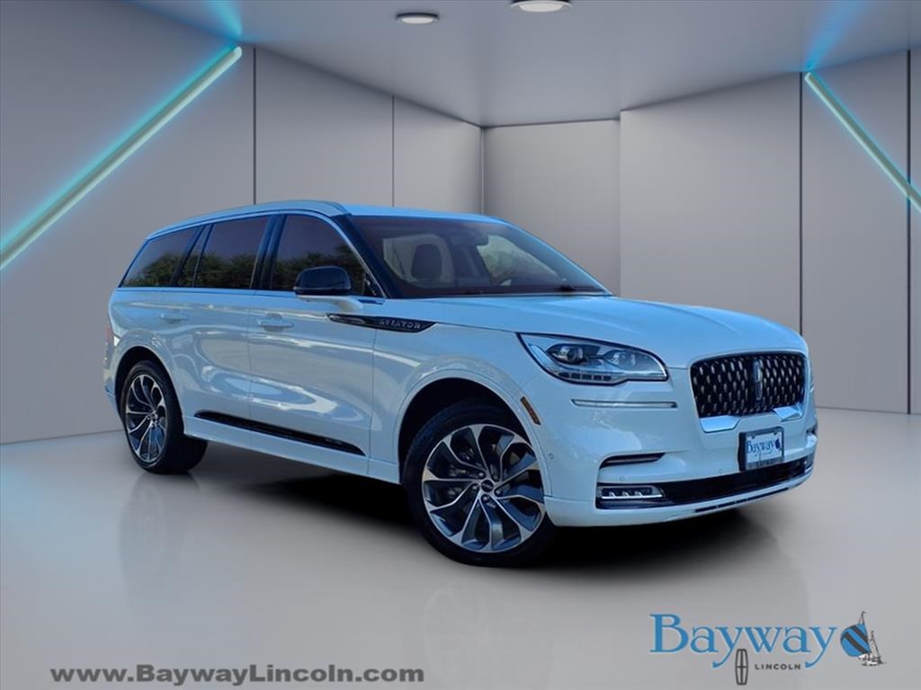 2022 Lincoln Aviator