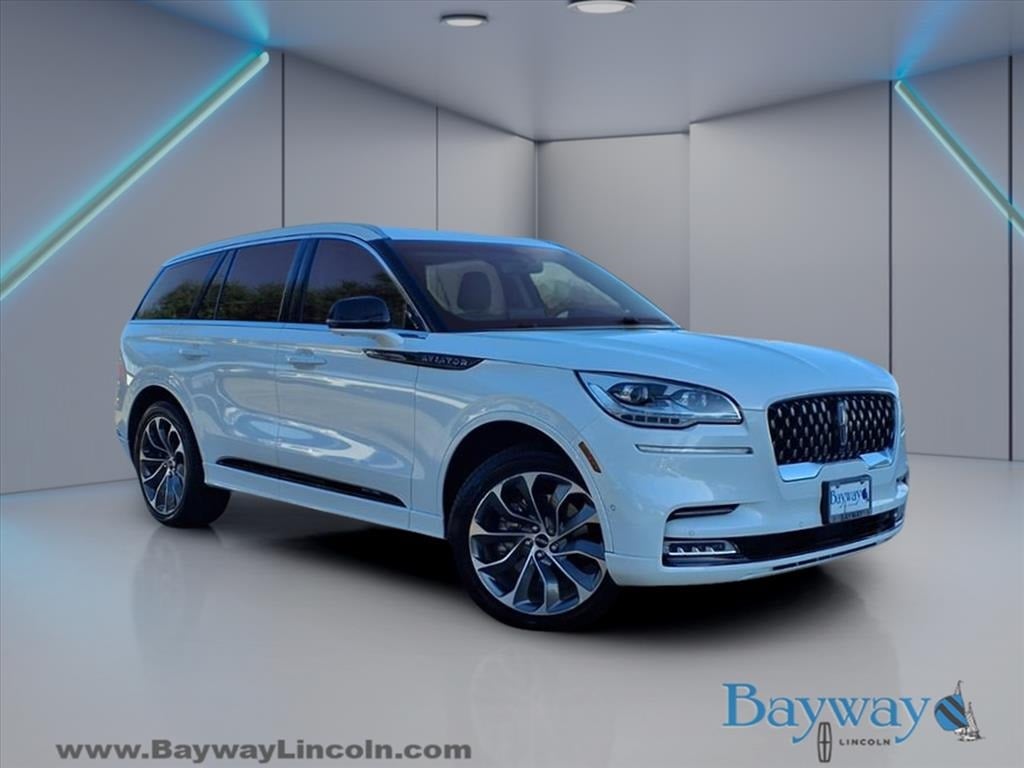 2022 Lincoln Aviator