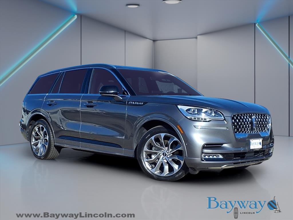 2023 Lincoln Aviator