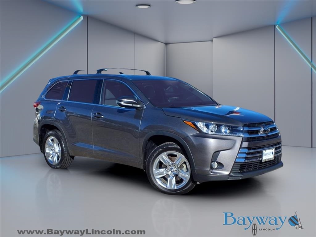 2017 Toyota Highlander