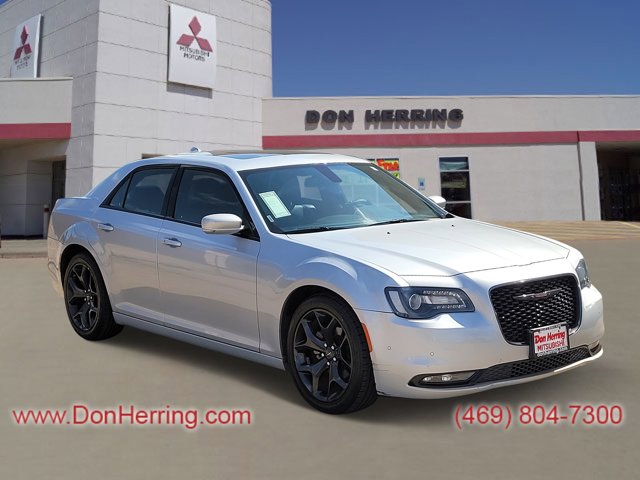 2022 Chrysler 300