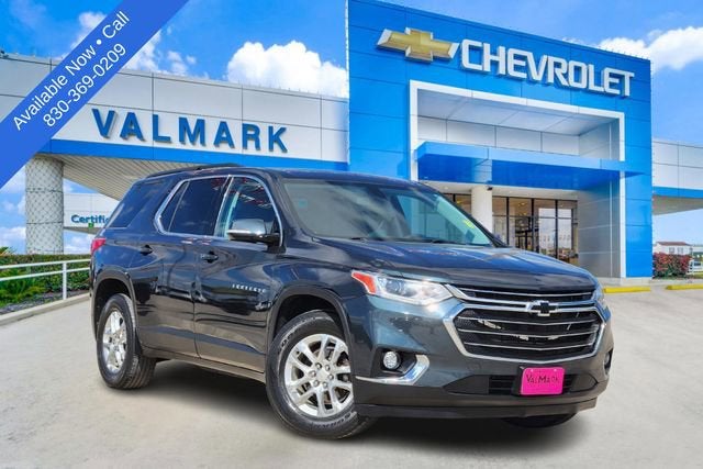 Photo of a 2020 Chevrolet Traverse LT Cloth for sale