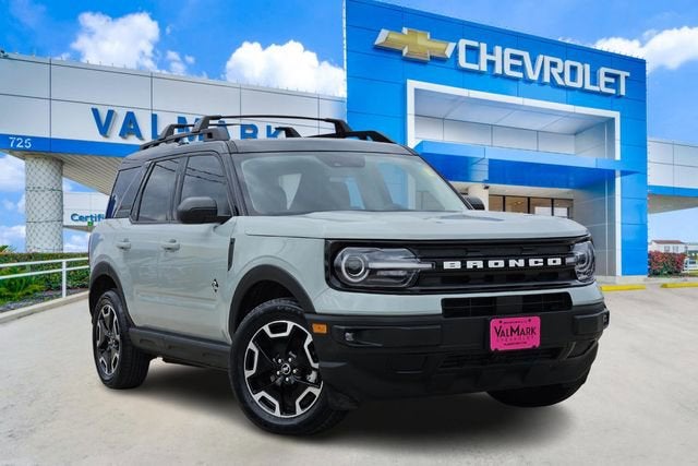 Photo of a 2023 Ford Bronco Sport Outer Banks for sale