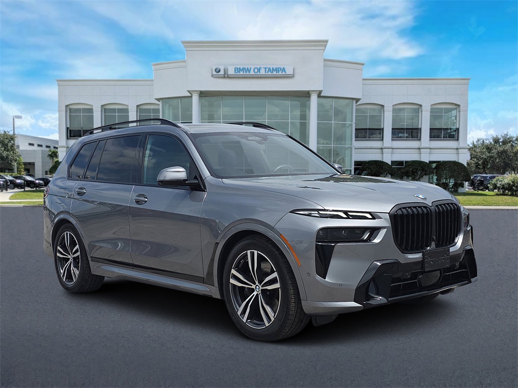 2025 BMW X7