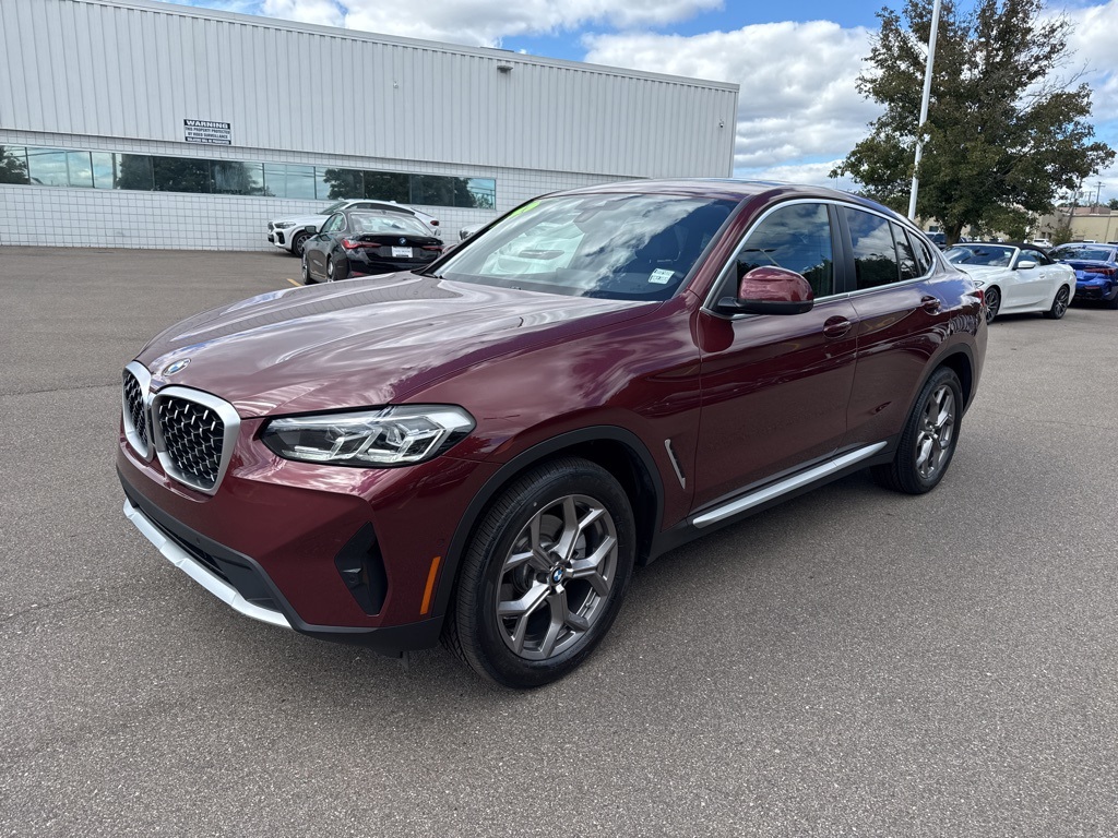 2023 BMW X4