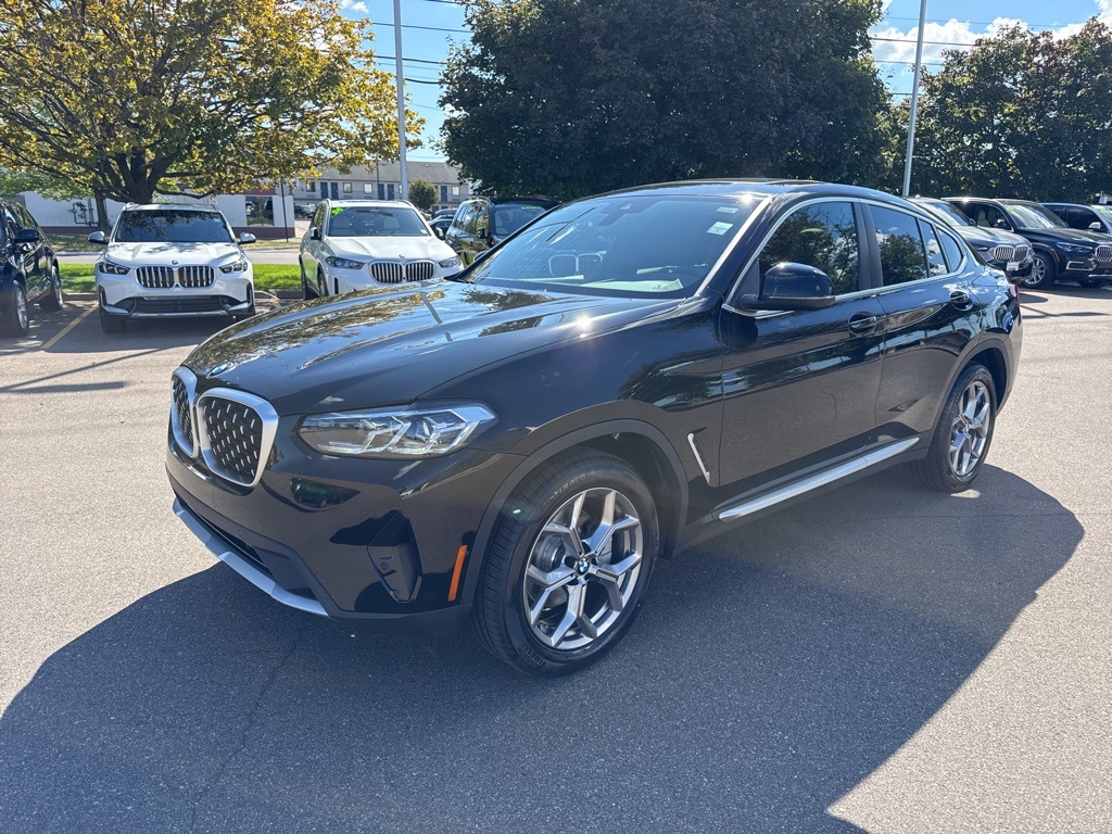 2023 BMW X4