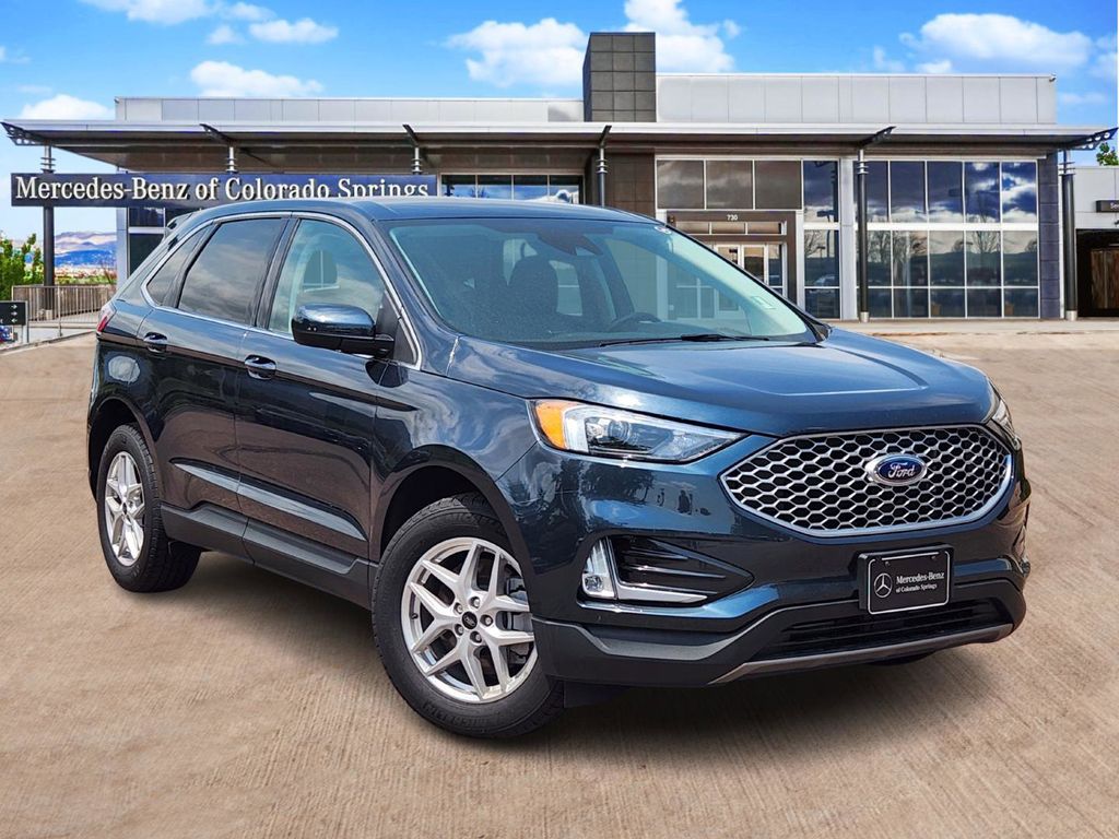 2024 Ford Edge