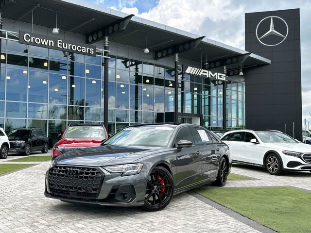 2023 Audi S8