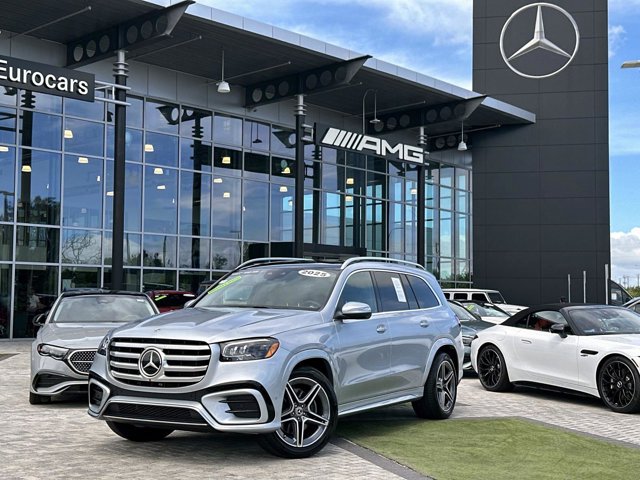 2025 Mercedes-Benz GLS