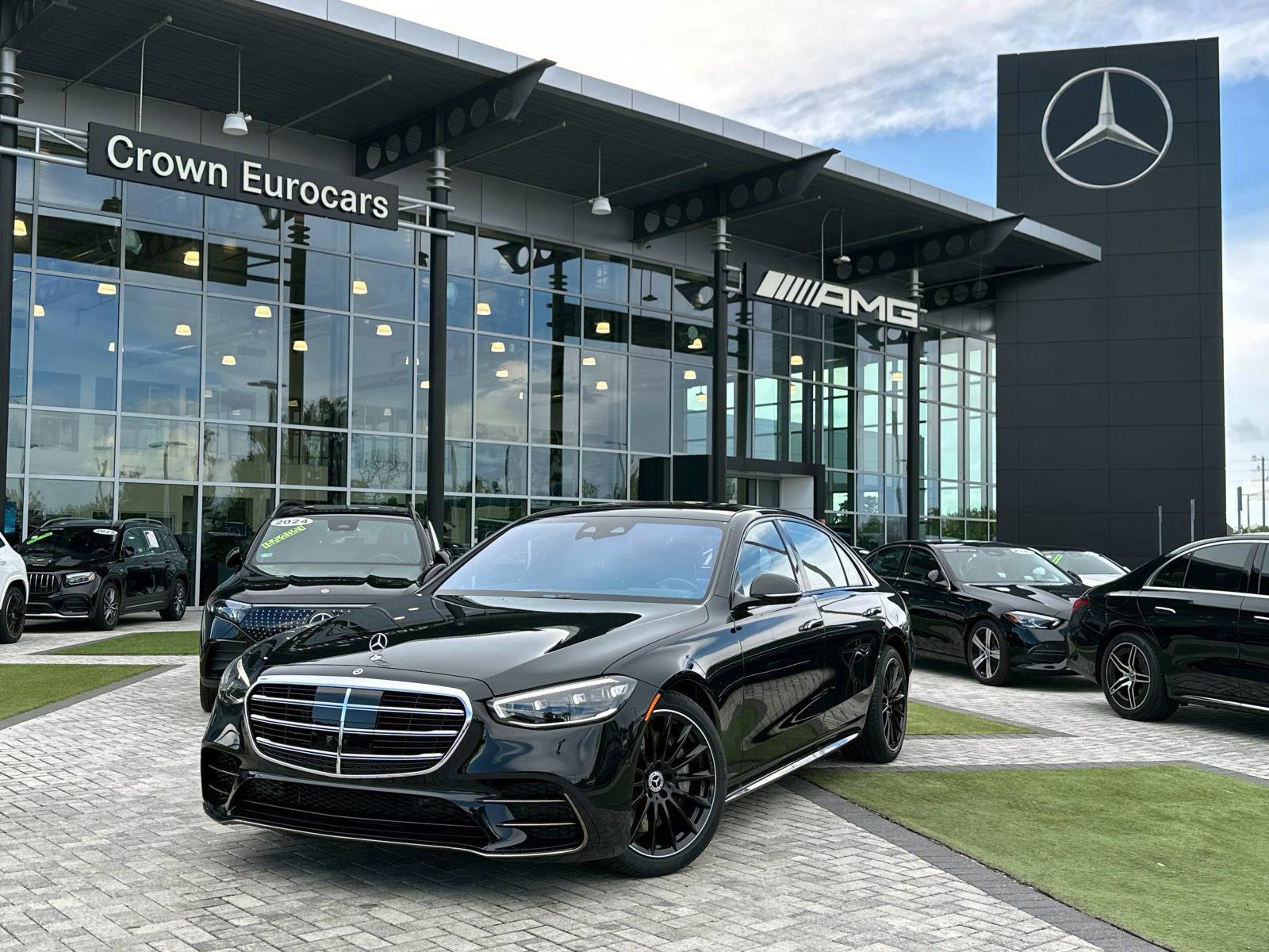 2025 Mercedes-Benz S-Class