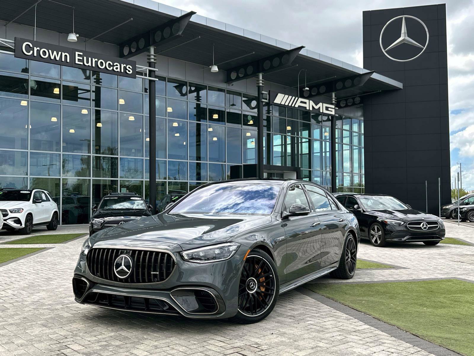 2025 Mercedes-Benz S-Class