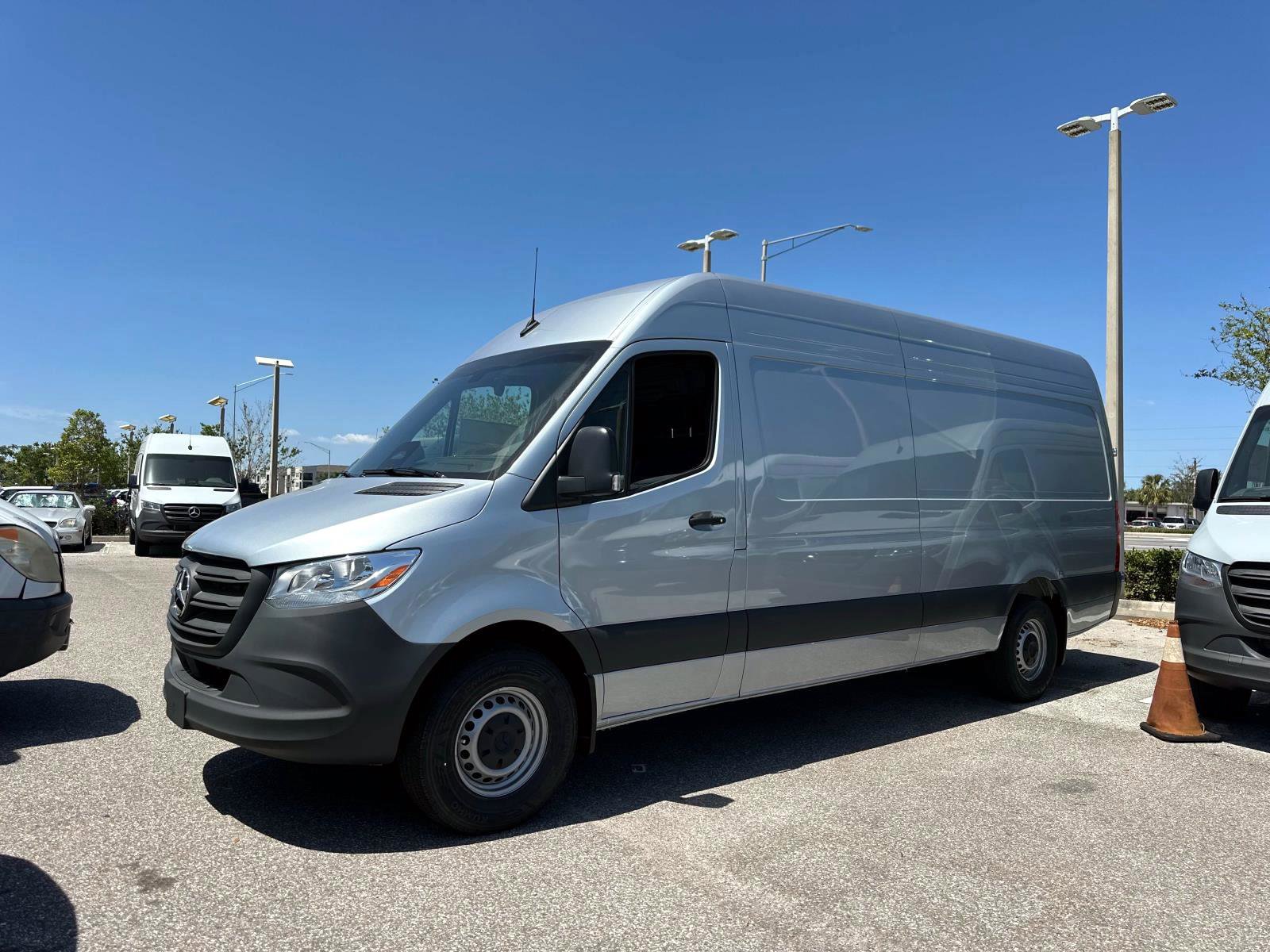 2025 Mercedes-Benz Sprinter Cargo Van