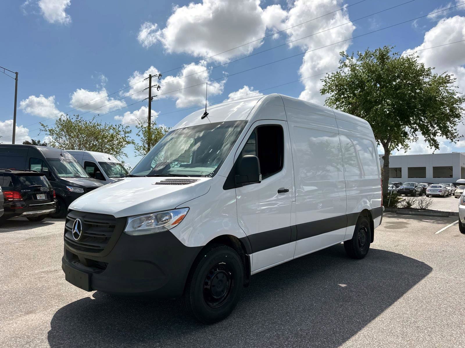 2025 Mercedes-Benz Sprinter Cargo Van