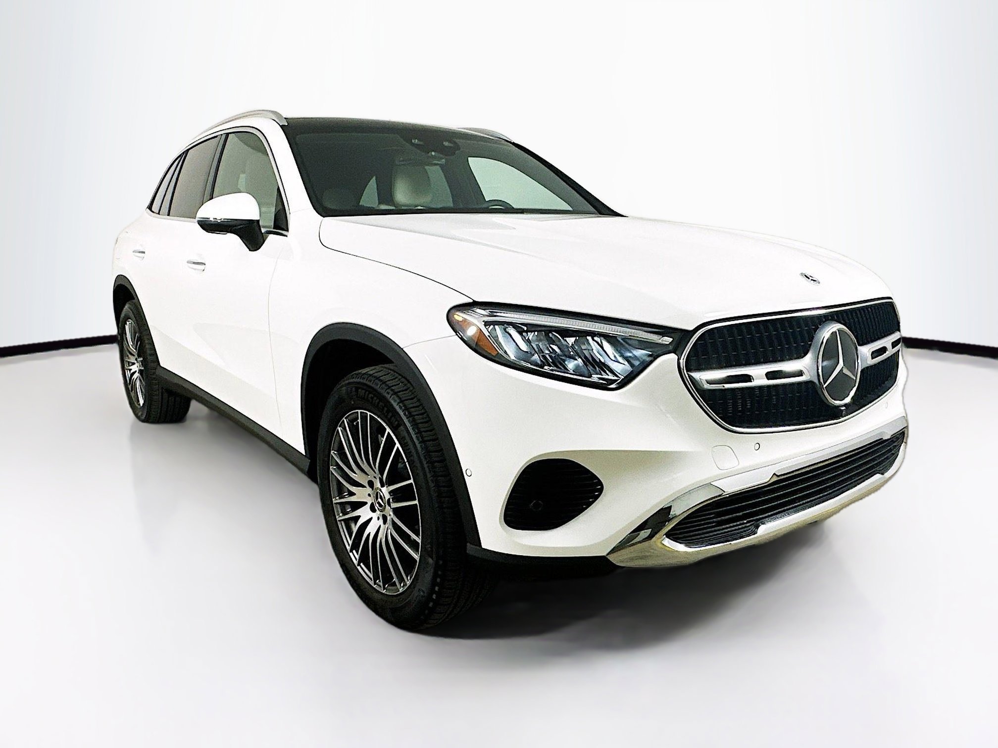 2025 Mercedes-Benz GLC