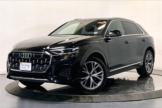 2024 Audi Q8