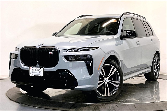 2025 BMW X7
