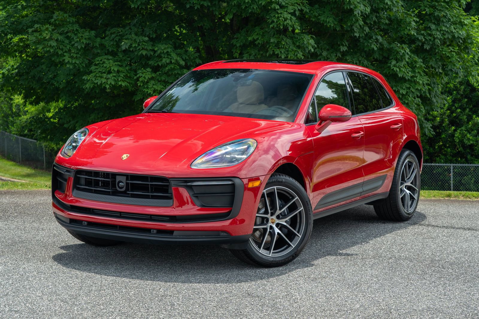2025 Porsche Macan
